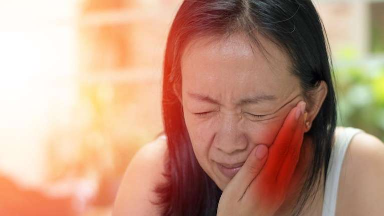 emergency dentist dunedin | tooth pain